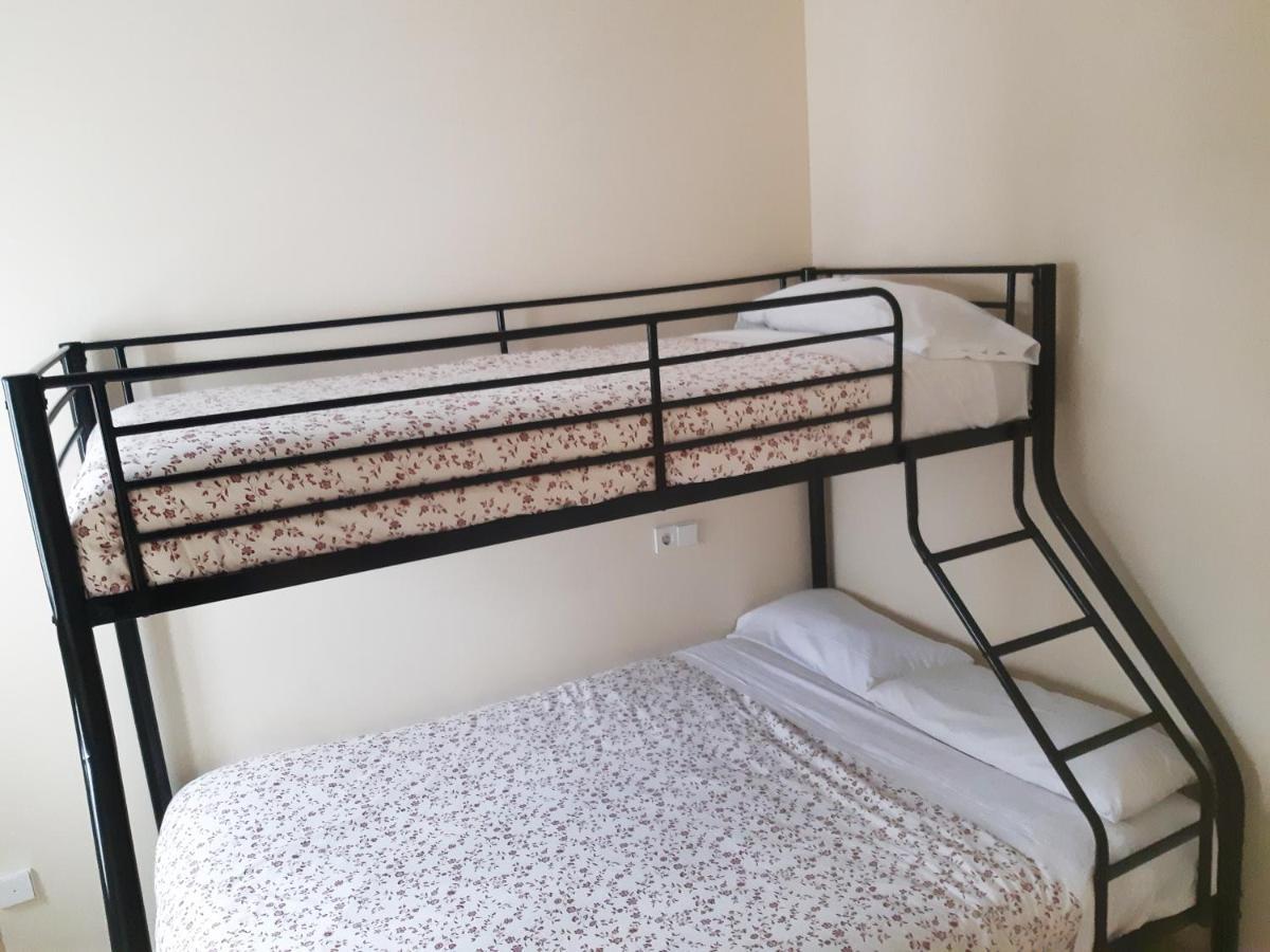 Apartamentos Lorena Dreams 3000 Гранада Екстер'єр фото